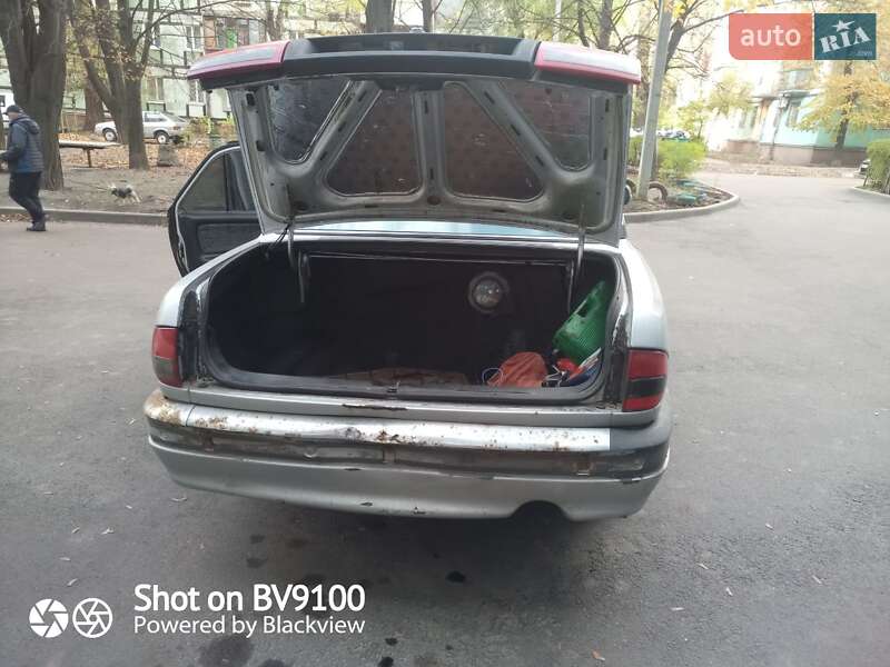 Седан ГАЗ 31105 Волга 2007 в Дніпрі