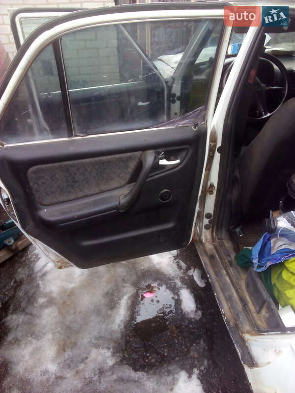Седан ГАЗ 31105 Волга 2005 в Краматорську