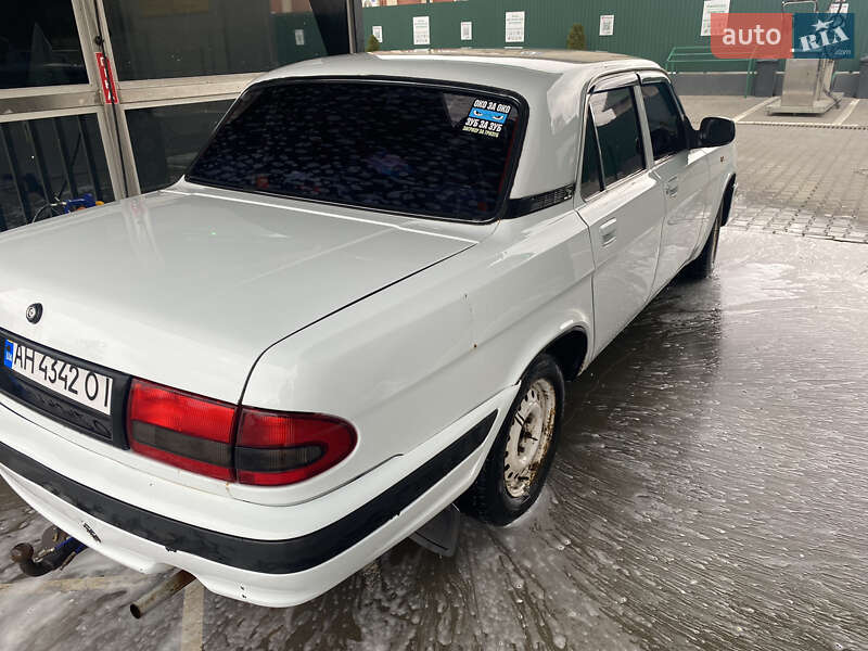 Седан ГАЗ 31105 Волга 2004 в Ізмаїлі