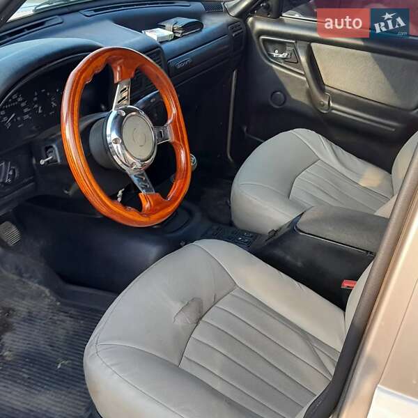 Седан ГАЗ 31105 Волга 2005 в Тарутиному