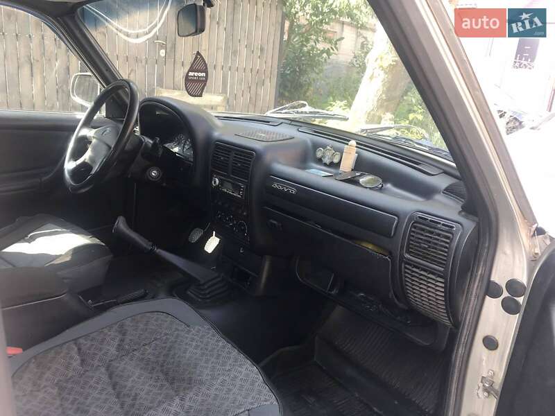 Седан ГАЗ 31105 Волга 2006 в Бердичеві