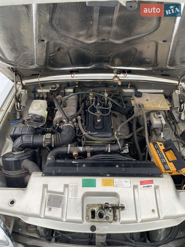 Седан ГАЗ 31105 Волга 2007 в Киеве