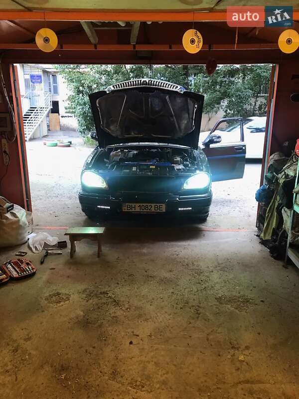 Седан ГАЗ 31105 Волга 2007 в Одессе