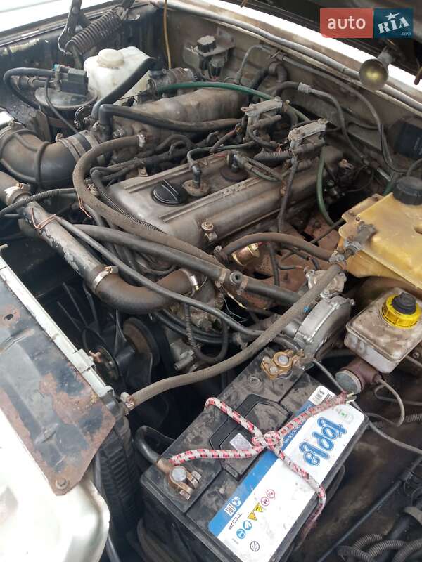 Седан ГАЗ 31105 Волга 2006 в Кривом Роге
