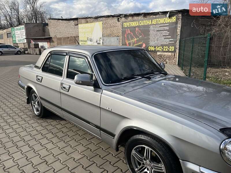 Седан ГАЗ 31105 Волга 2007 в 