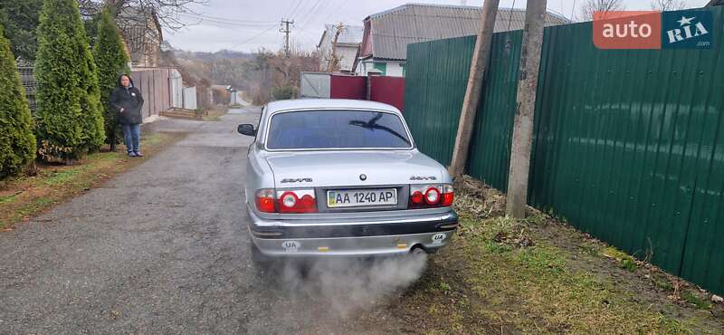 Седан ГАЗ 31105 Волга 2005 в Києві