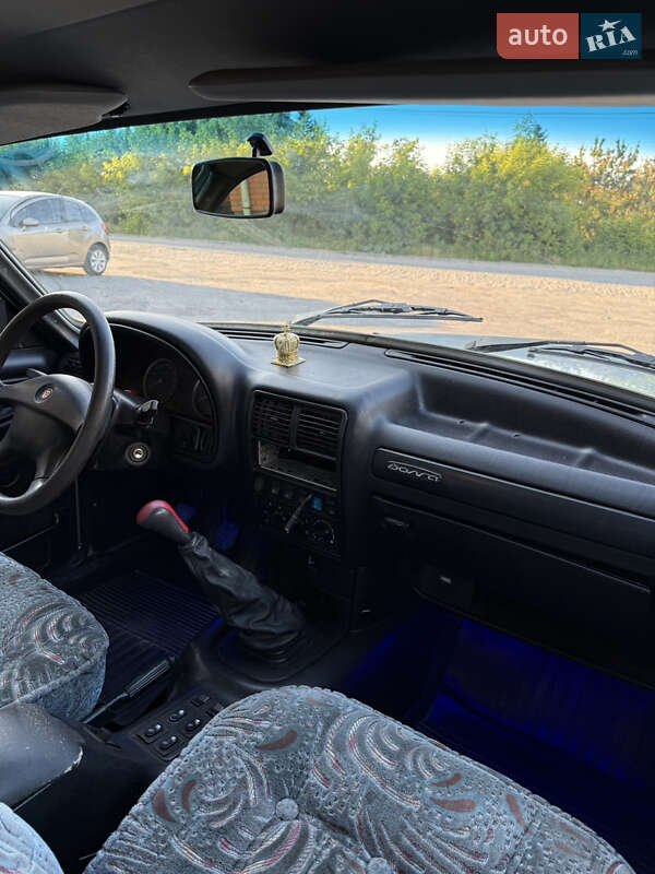 Седан ГАЗ 31105 Волга 2007 в Кременці