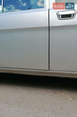 Седан ГАЗ 31105 Волга 2005 в 