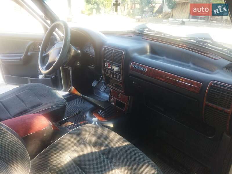 Седан ГАЗ 31105 Волга 2005 в Білгороді-Дністровському