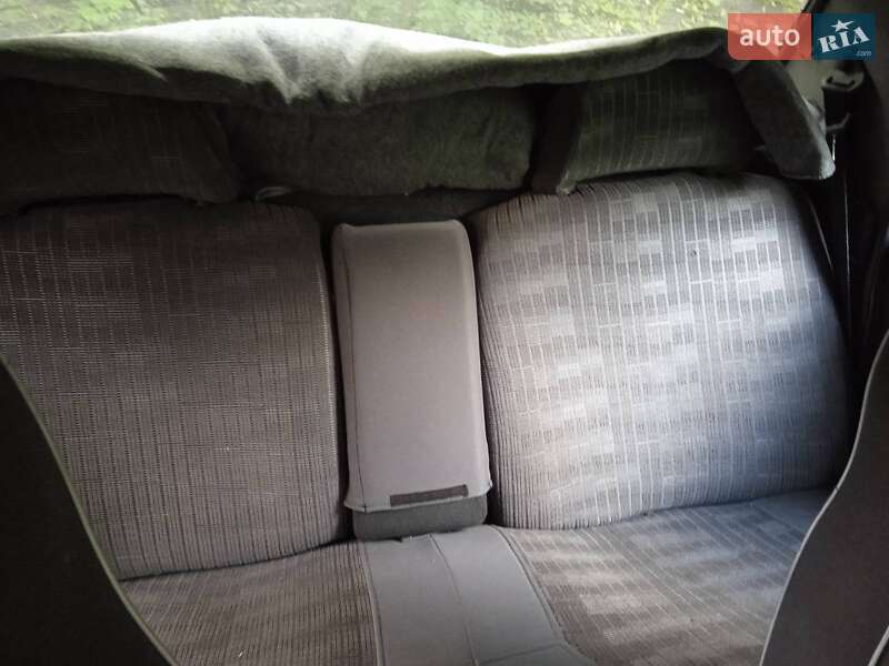 Седан ГАЗ 31105 Волга 2006 в Сумах