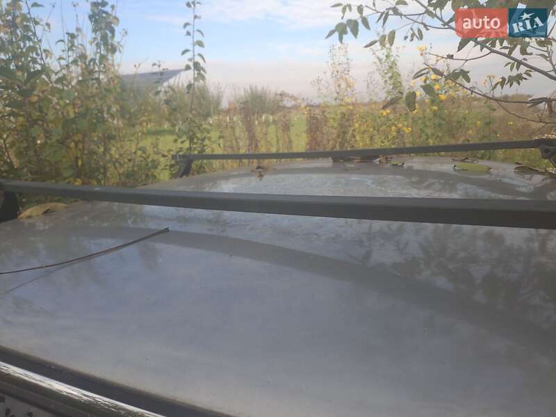 Седан ГАЗ 31105 Волга 2006 в Великих Лучках