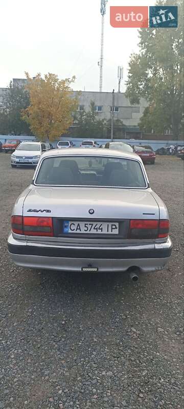Седан ГАЗ 31105 Волга 2004 в Черкасах