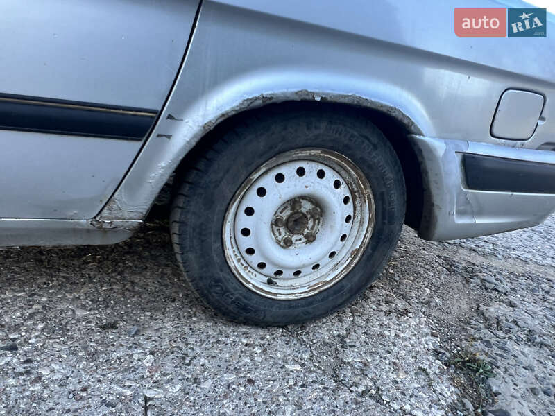 Седан ГАЗ 31105 Волга 2004 в Миколаєві фото 5 Седан ГАЗ 31105 Волга 2004 в Миколаєві