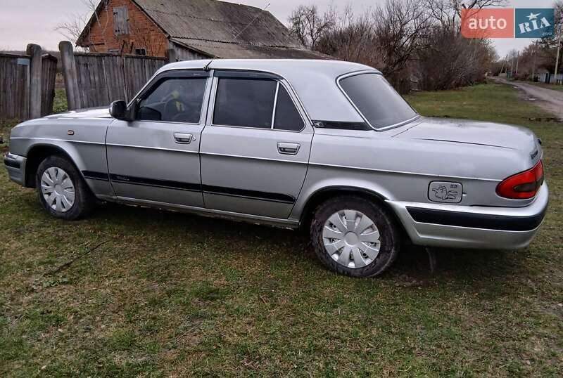 Седан ГАЗ 31105 Волга 2004 в Недригайлове