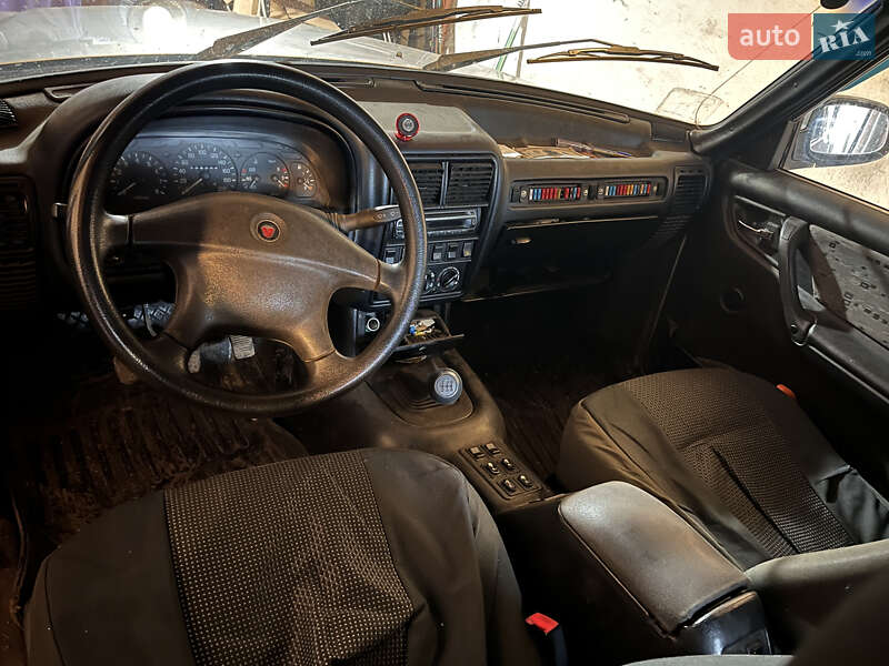 Седан ГАЗ 31105 Волга 2007 в Желтых Водах