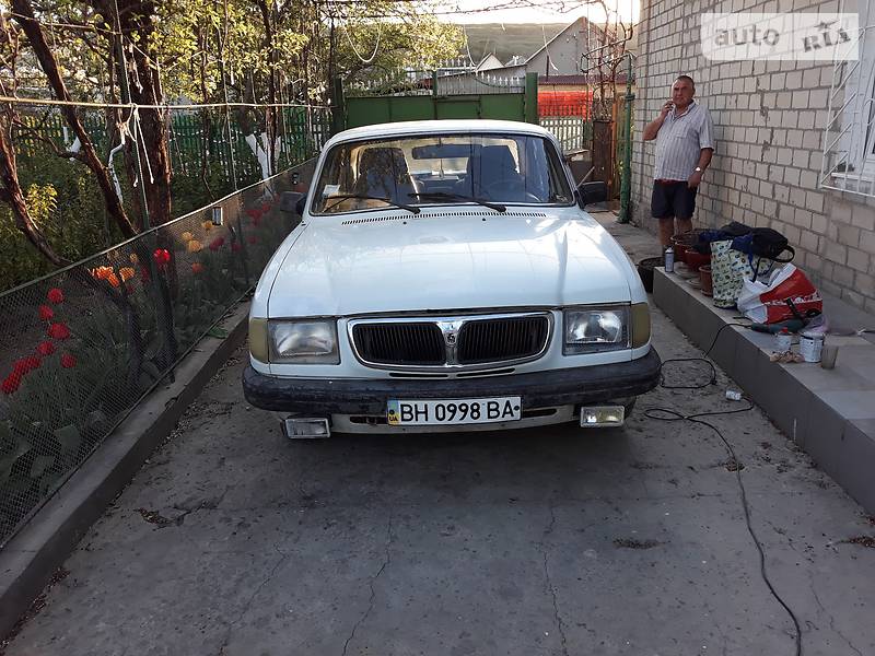 ГАЗ 3110 1998 года