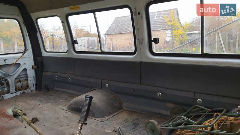 Микроавтобус ГАЗ 3221 Газель 2002 в Кривом Роге