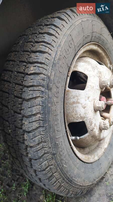 Микроавтобус ГАЗ 3221 Газель 2002 в Кривом Роге