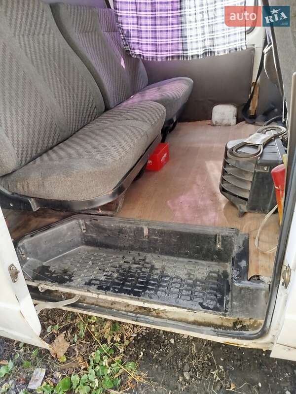 Хэтчбек ГАЗ 3221 Газель 2005 в Запорожье фото 11 Хэтчбек ГАЗ 3221 Газель 2005 в Запорожье