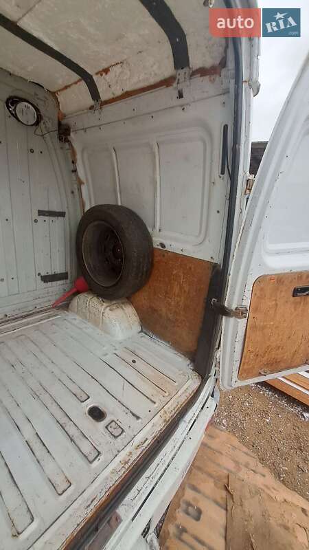 Хэтчбек ГАЗ 3221 Газель 2003 в Запорожье