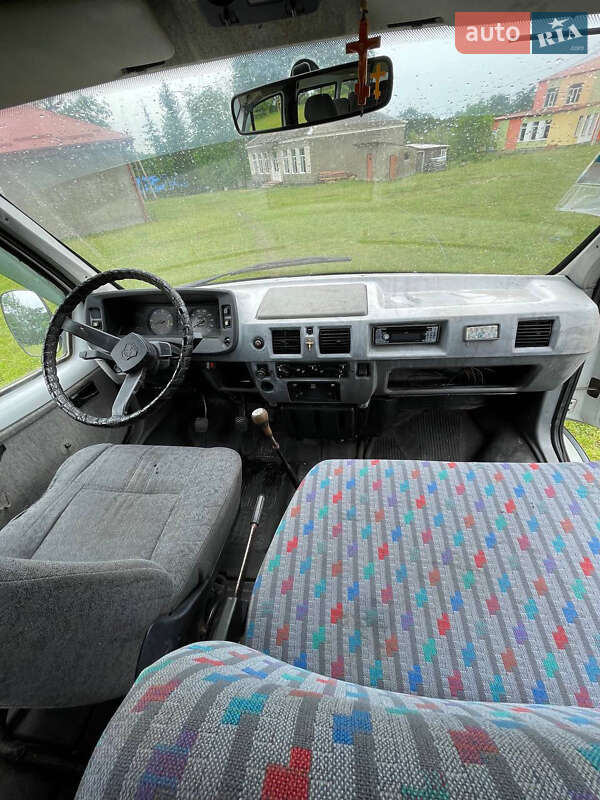 Мікроавтобус ГАЗ 32213 Газель 2002 в Тернополі