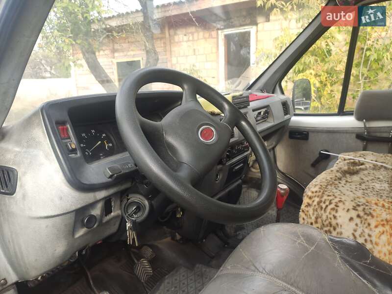 Мікроавтобус ГАЗ 32213 Газель 2002 в Іванкові фото 5 Мікроавтобус ГАЗ 32213 Газель 2002 в Іванкові