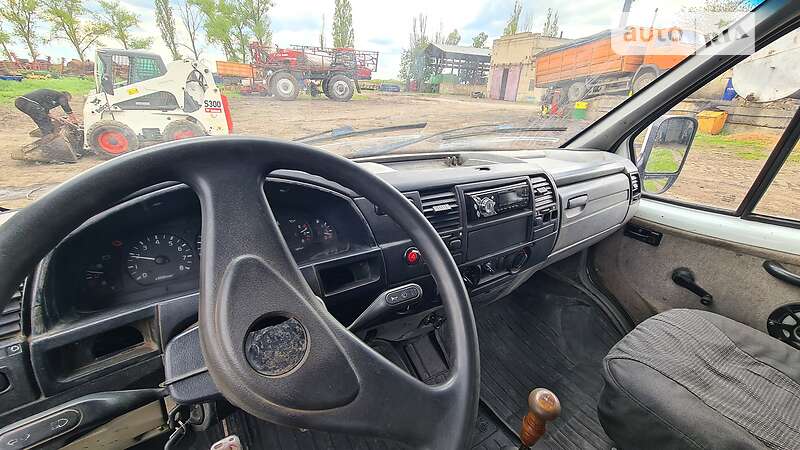 Грузовой фургон ГАЗ 3302 Газель 2007 в Новомосковске