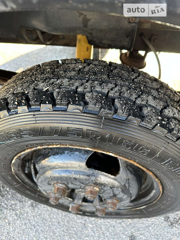 Вантажний фургон ГАЗ 3302 Газель 1999 в Херсоні фото 7 Вантажний фургон ГАЗ 3302 Газель 1999 в Херсоні