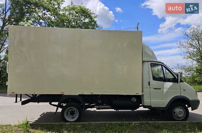 Вантажний фургон ГАЗ 3302 Газель 2013 в Києві