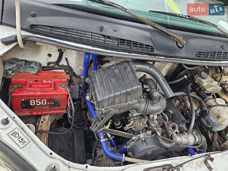 Грузовой фургон ГАЗ 3302 Газель 2004 в Кривом Роге