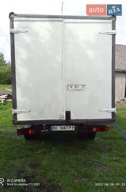 Грузовой фургон ГАЗ 3302 Газель 2005 в 