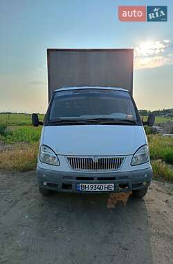 Грузовой фургон ГАЗ 3302 Газель 2003 в 