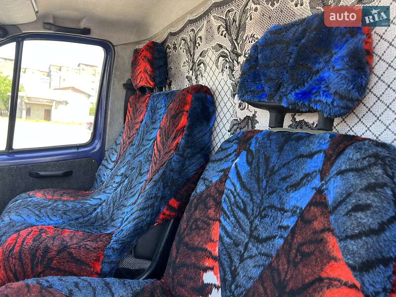 Грузовой фургон ГАЗ 3302 Газель 1997 в Богуславе