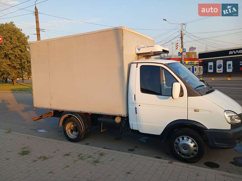 Грузовой фургон ГАЗ 3302 Газель 2005 в Харькове