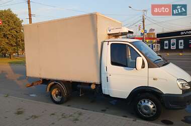 Грузовой фургон ГАЗ 3302 Газель 2005 в 