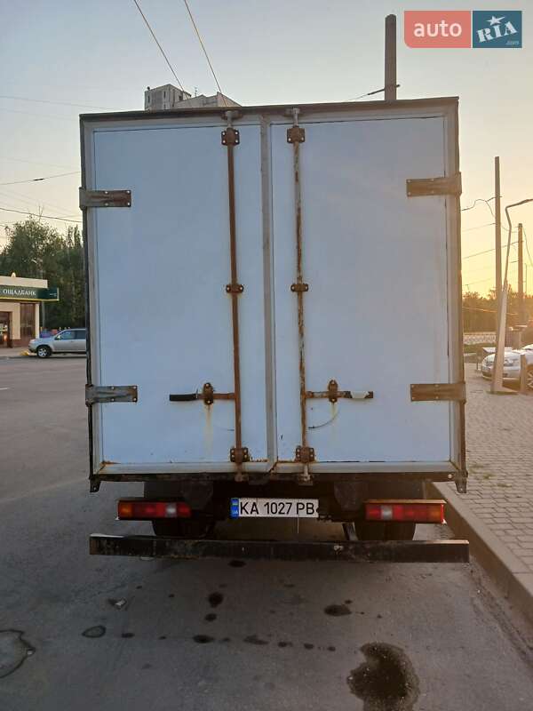 Грузовой фургон ГАЗ 3302 Газель 2005 в Харькове