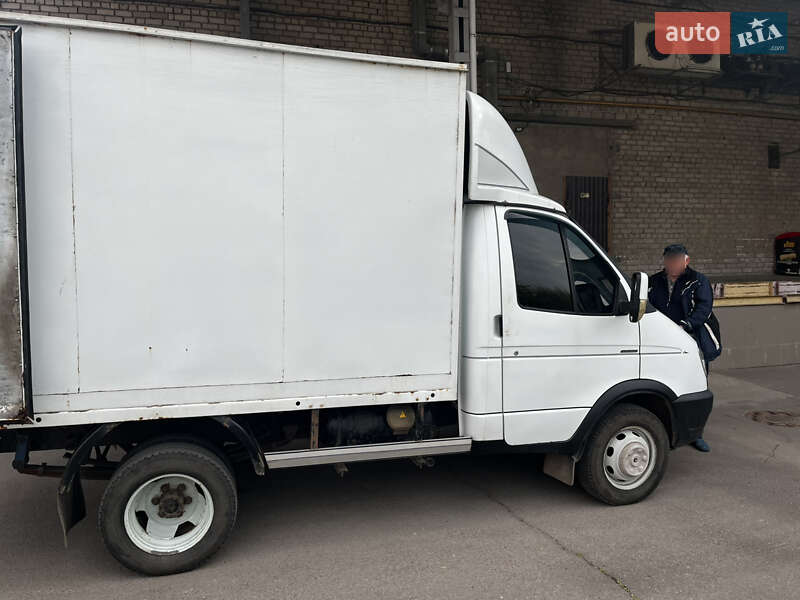 Грузовой фургон ГАЗ 3302 Газель 2007 в Николаеве