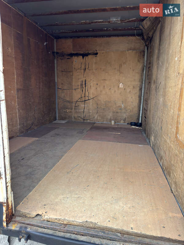 Грузовой фургон ГАЗ 3302 Газель 2005 в Киеве