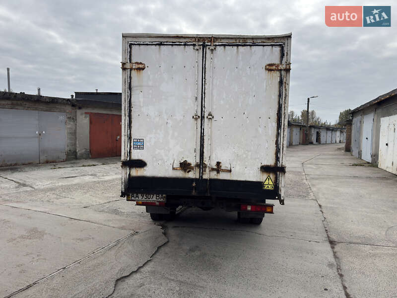 Грузовой фургон ГАЗ 3302 Газель 2005 в Киеве