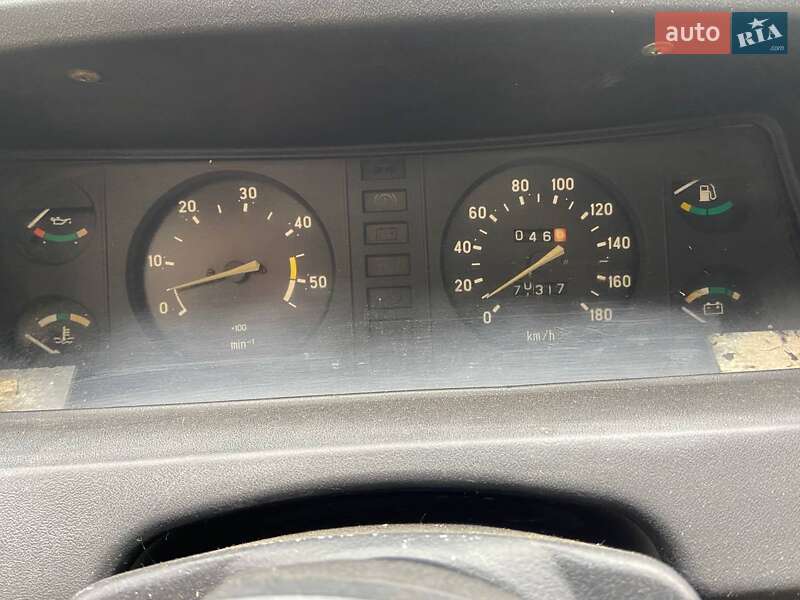 Другие грузовики ГАЗ 3302 Газель 2001 в Житомире