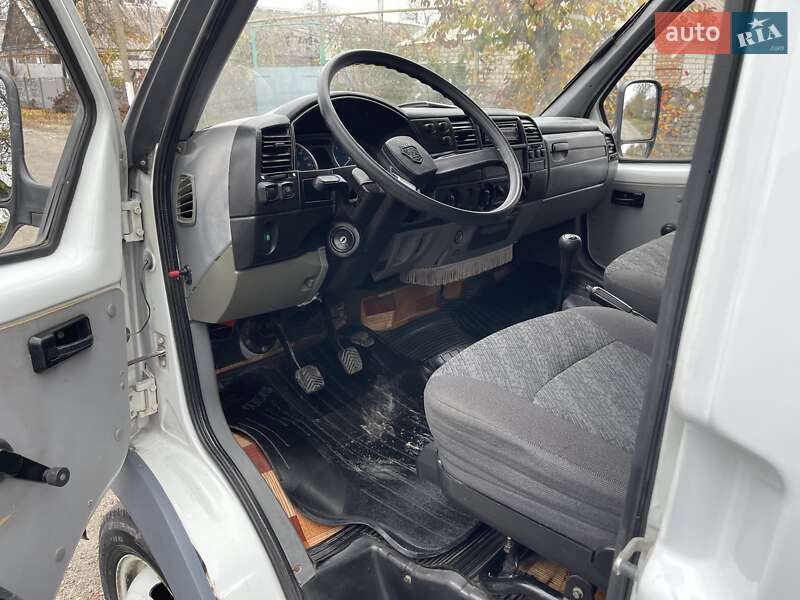 Вантажний фургон ГАЗ 3302 Газель 2010 в Запоріжжі