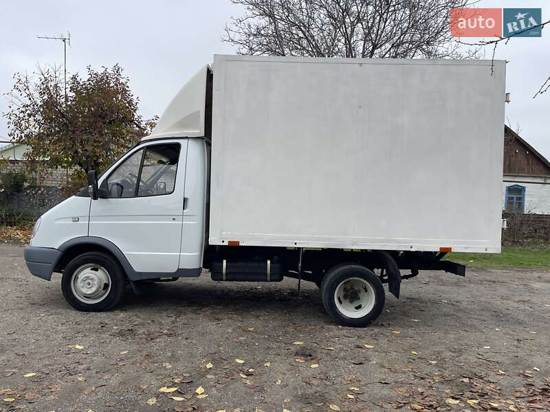 Вантажний фургон ГАЗ 3302 Газель 2010 в Запоріжжі