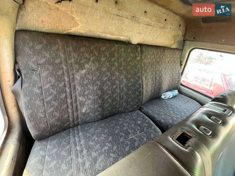 Тентований ГАЗ 3302 Газель 2000 в Києві