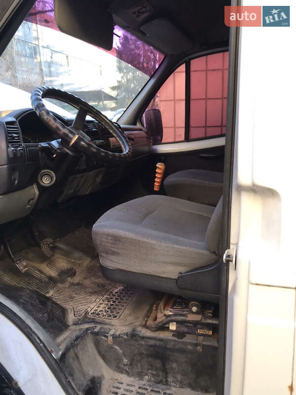 Вантажний фургон ГАЗ 3302 Газель 2008 в Києві фото 6 Вантажний фургон ГАЗ 3302 Газель 2008 в Києві