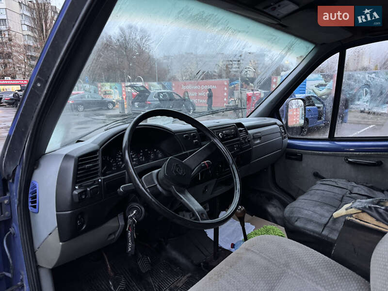 Грузовой фургон ГАЗ 3302 Газель 2007 в Киеве