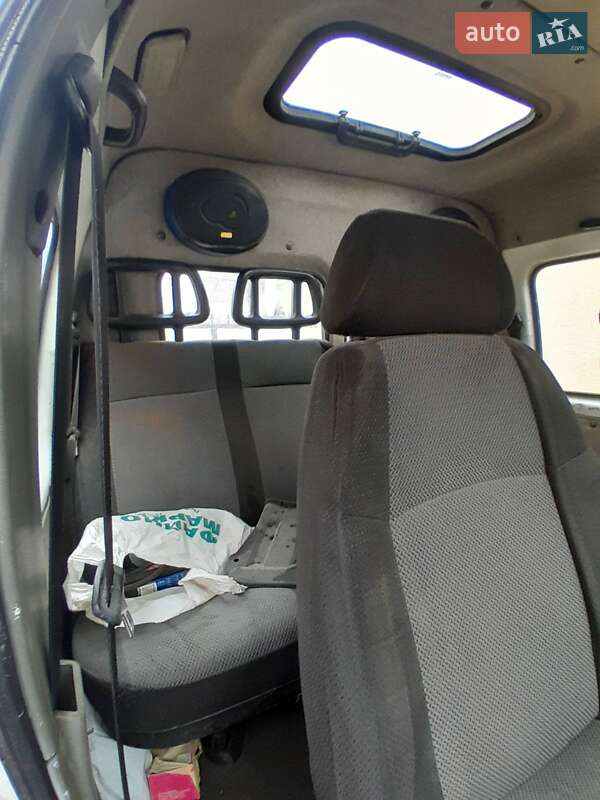 Грузовой фургон ГАЗ 3302 Газель 2006 в Черкассах фото 4 Грузовой фургон ГАЗ 3302 Газель 2006 в Черкассах