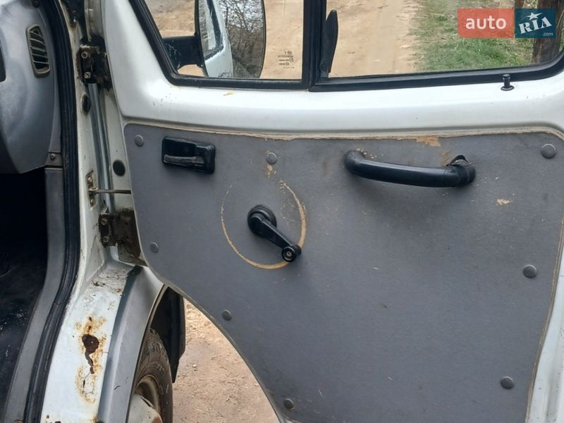 Вантажний фургон ГАЗ 3302 Газель 2010 в Новій Ушиці