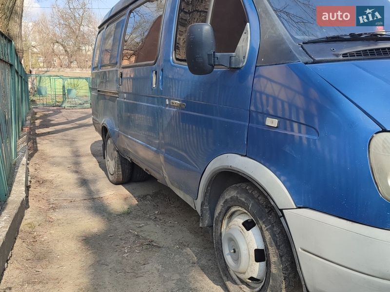Грузопассажирский фургон ГАЗ 3302 Газель 2003 в Никополе