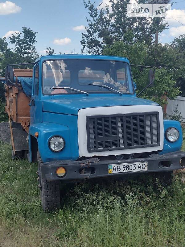 ГАЗ 3307