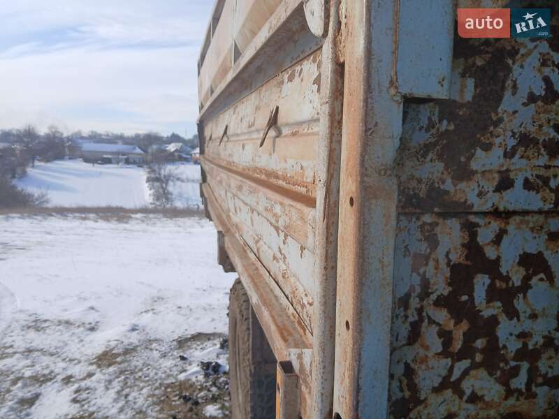 Самосвал ГАЗ 3307 1992 в Голованевске
